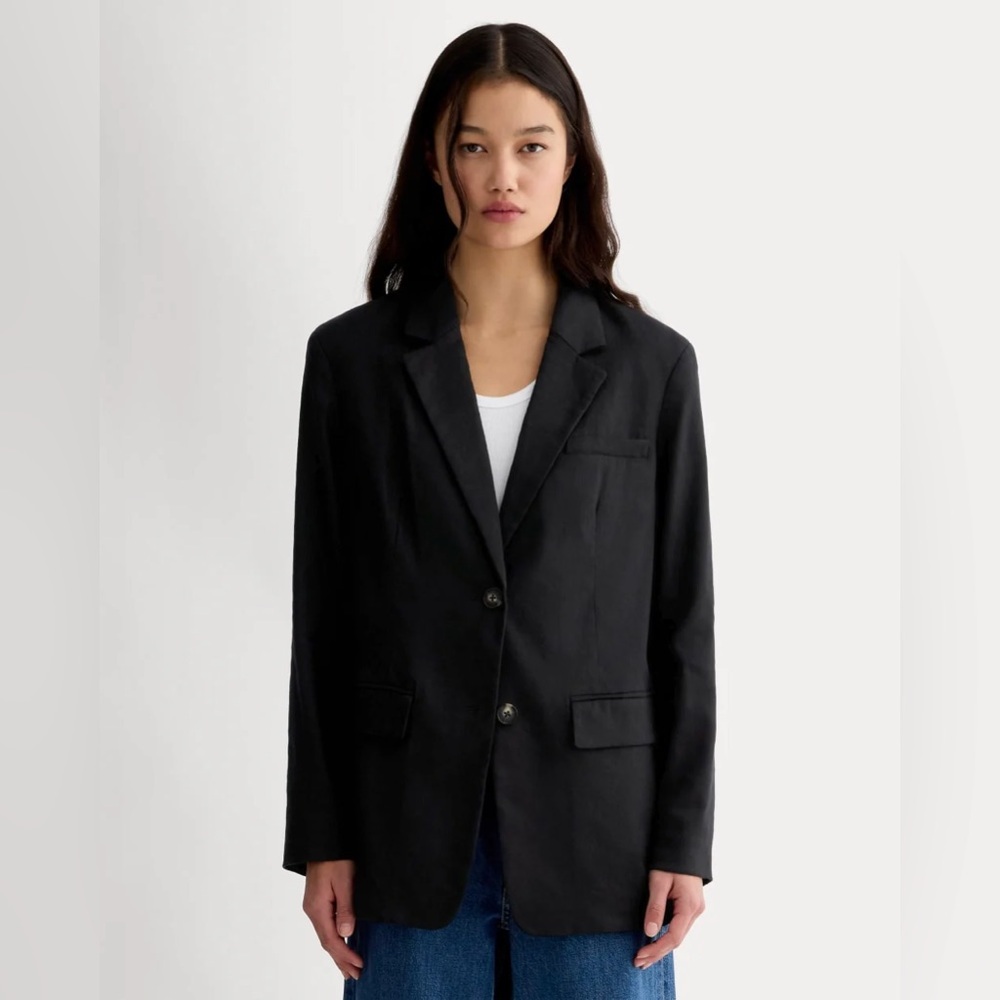 Everlane Classic Black women's Oversized Blazer. Machine Wash Cold. Size 14
